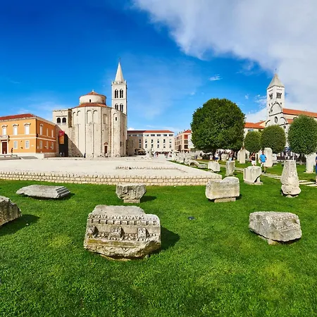Zadar, County 8 * Zadar